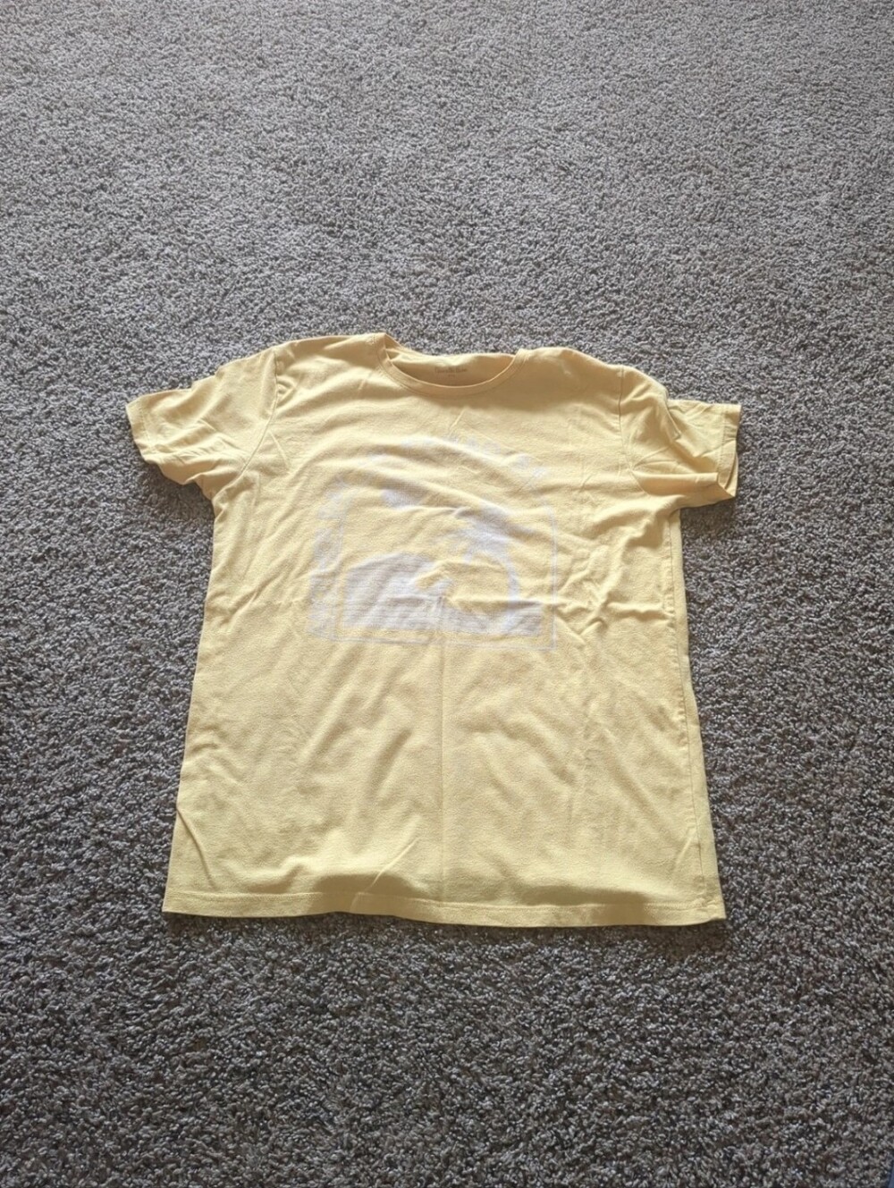 summer yellow t shirt